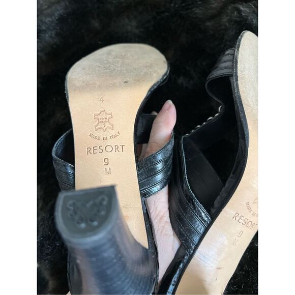 Brighton Black Leather "Resort" Sandal Slides 9 Leather Soles - Picture 8 of 8